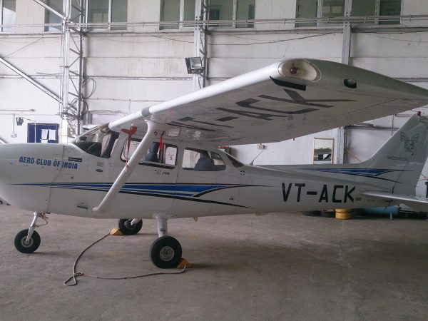 CESSNA 172R